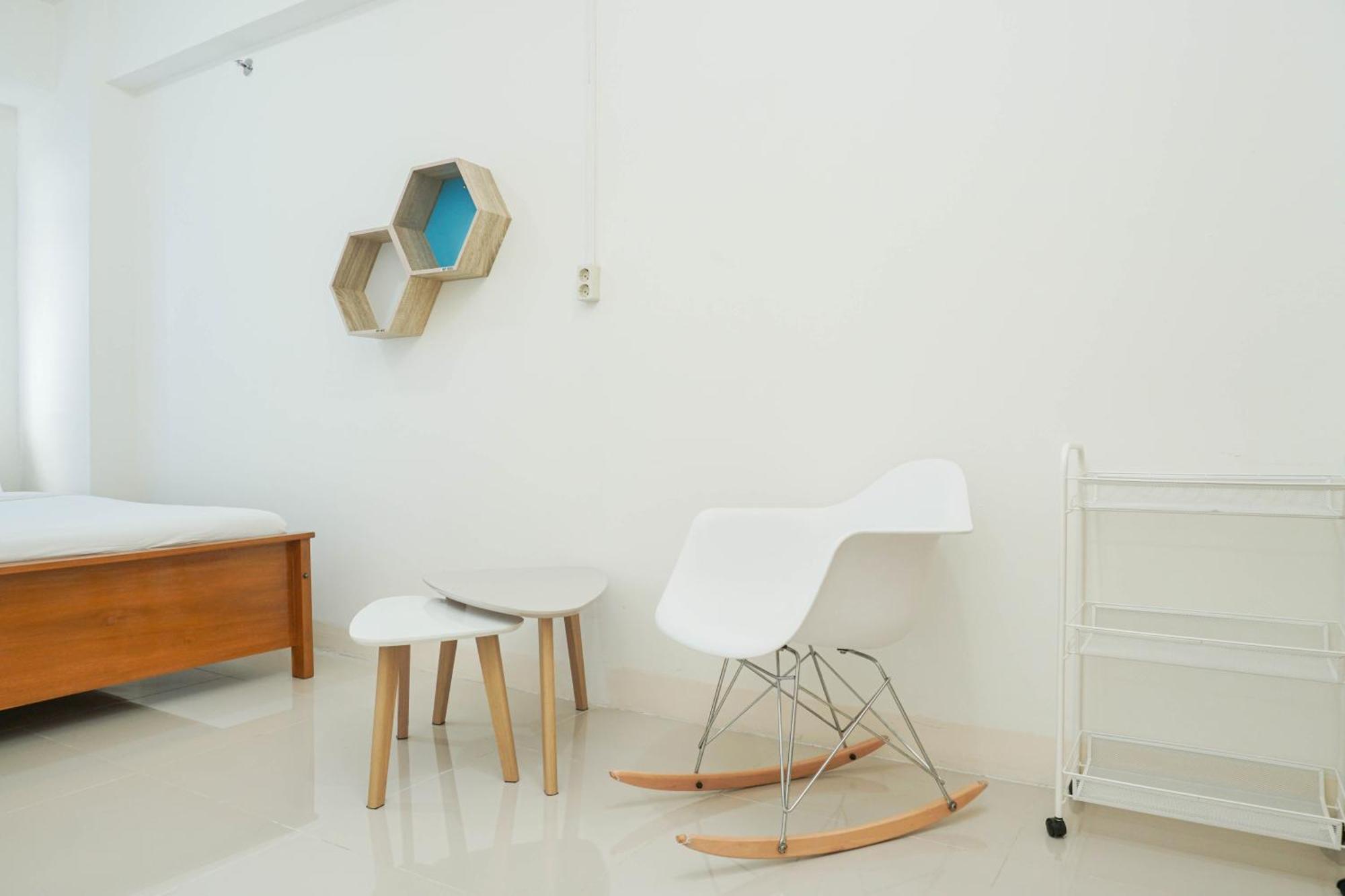 Cozy And Simply 1br Pramuka By Travelio Apartment